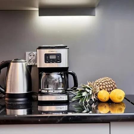 アパート Komfort W Sercu Miasta ヴロツワフ