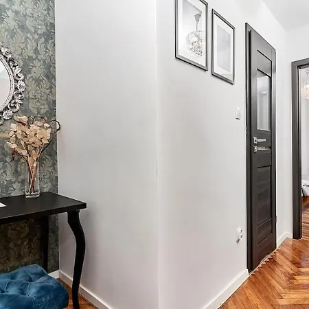 Komfort W Sercu Miasta ヴロツワフ