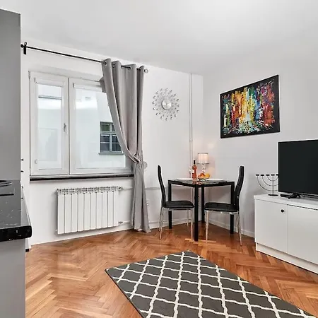 Komfort W Sercu Miasta ヴロツワフ